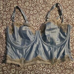 EUC Blue Victoria's Secret 38D Bra